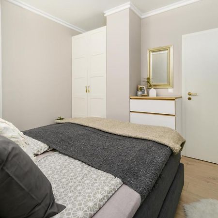 Best Downtown Apartman Apartment บูดาเปสต์ ภายนอก รูปภาพ