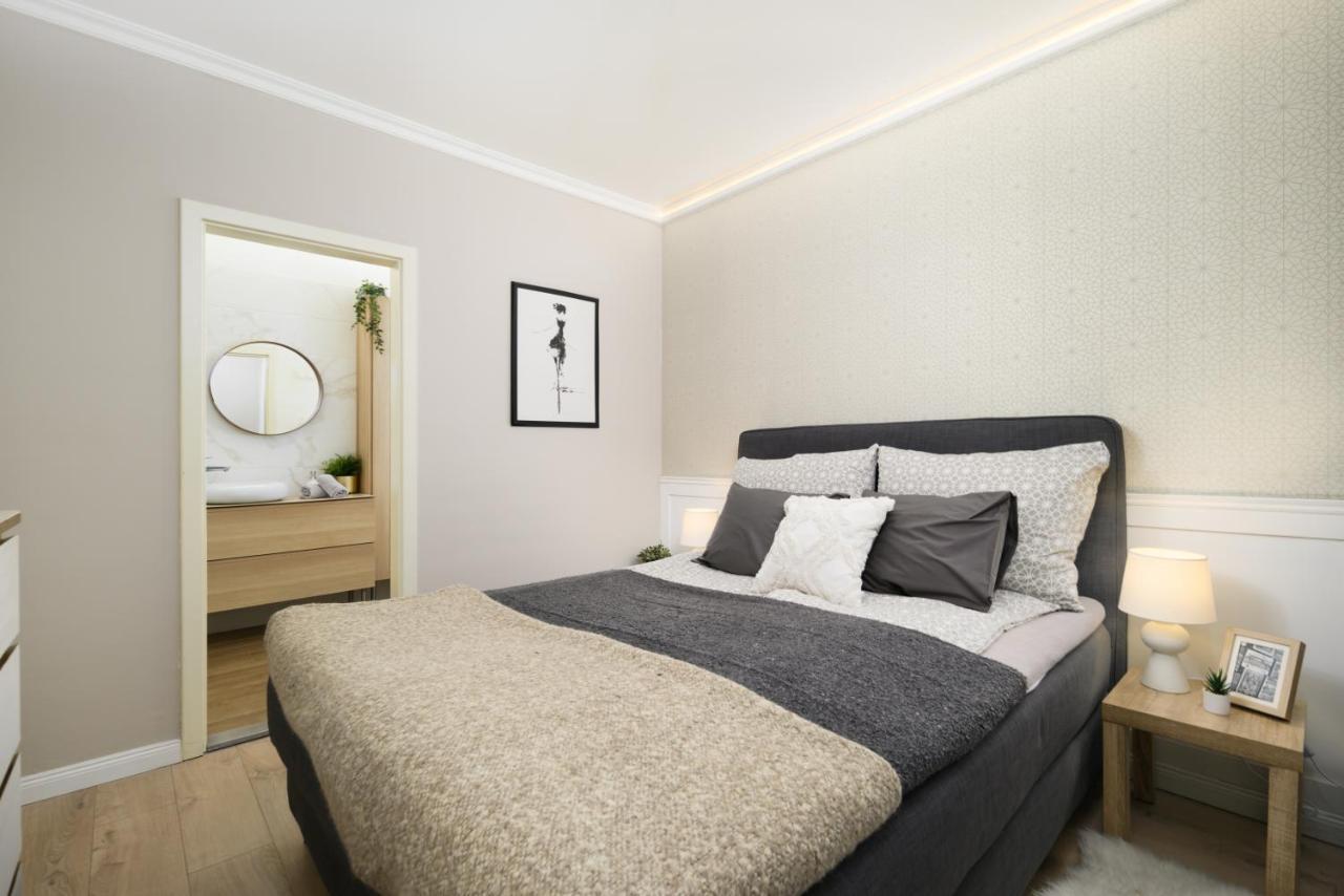 Best Downtown Apartman Apartment บูดาเปสต์ ภายนอก รูปภาพ